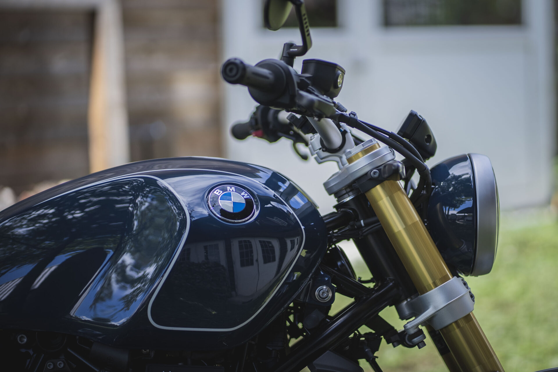 BMW R12nineT